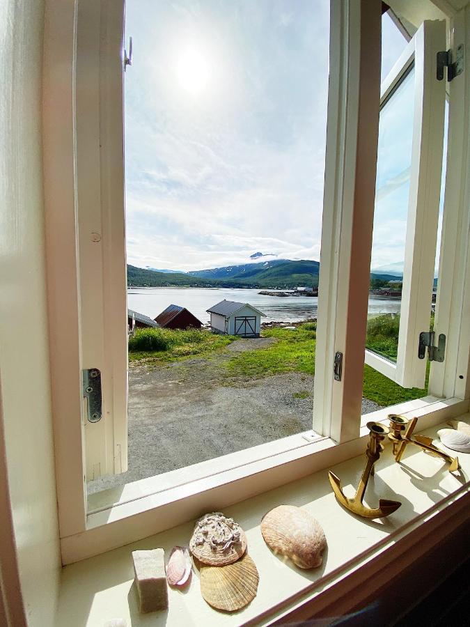 Apartamento Visit Leif At Senja Gibostad Exterior foto
